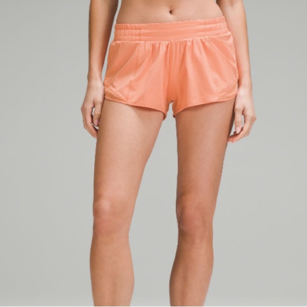 Lululemon Hotty Hot Low Rise 2.5” Shorts